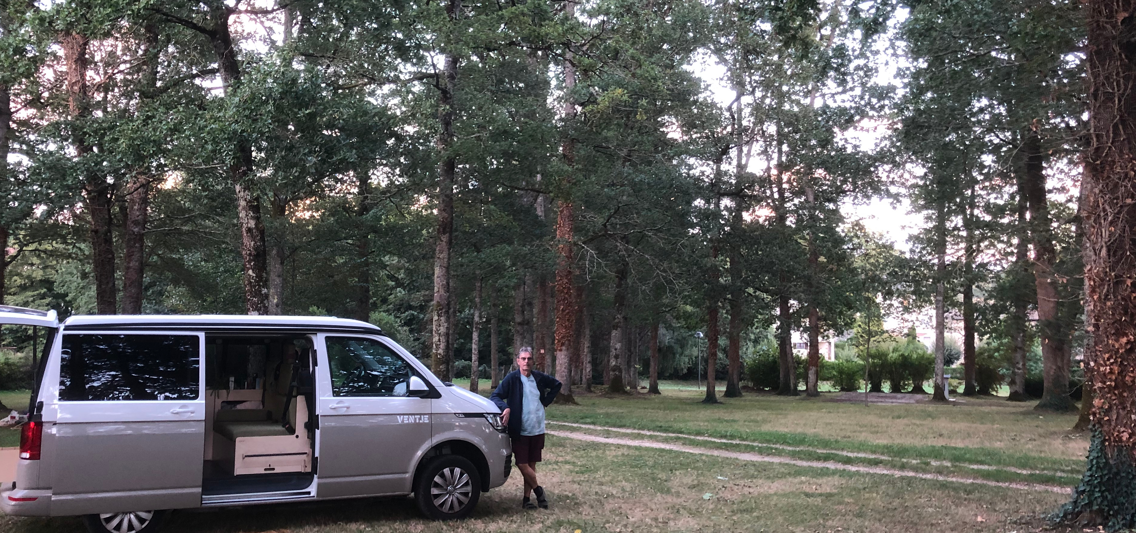 Auteur in het veld