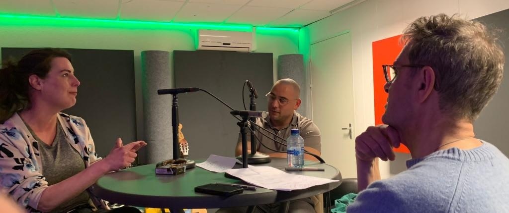 PHOTO 2023 05 03 1e Pod Cast